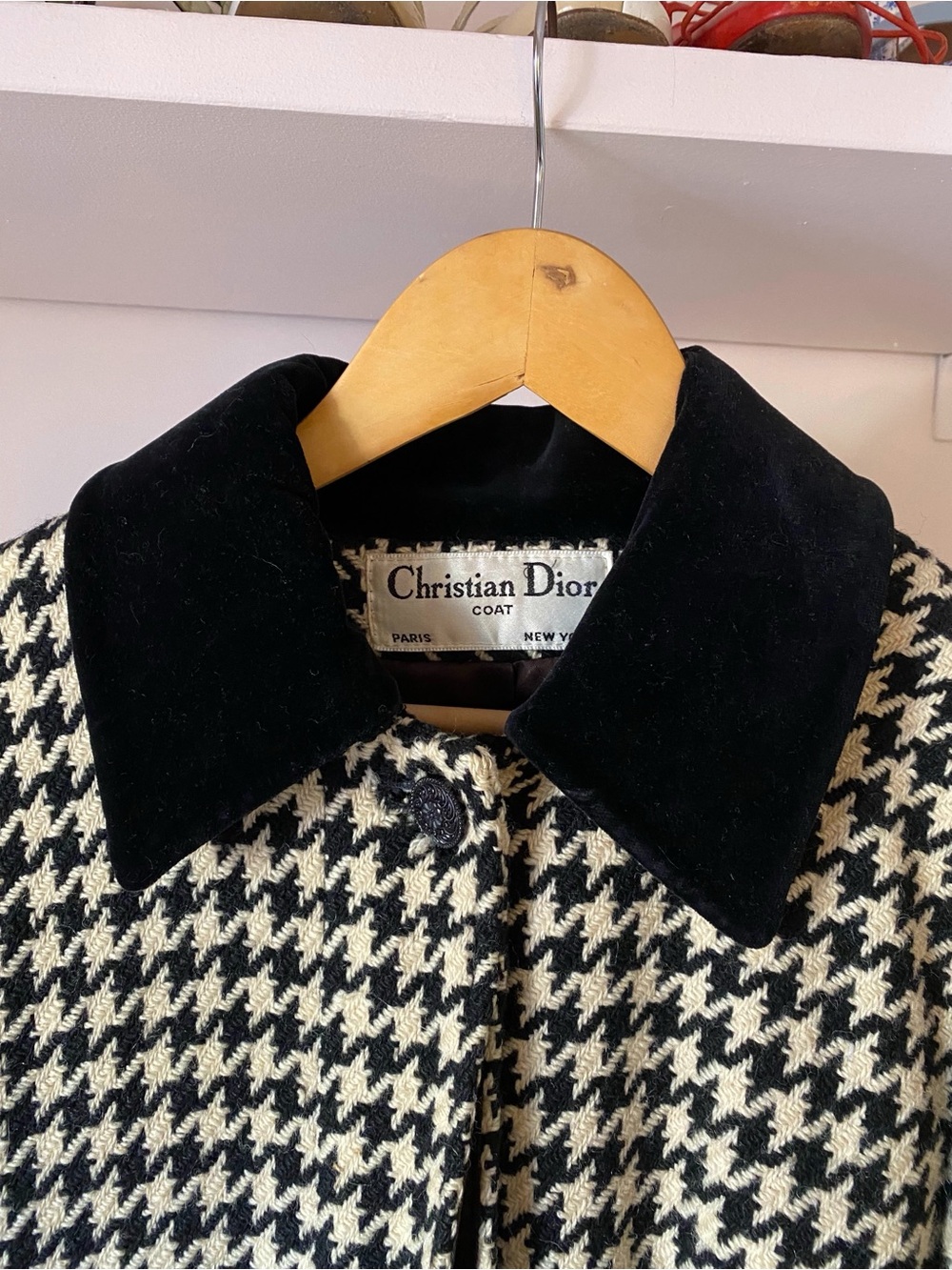 CHRISTIAN DIOR wool & velvet houndstooth coat